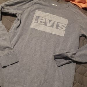 Levis long sleeve shirt size youth xl